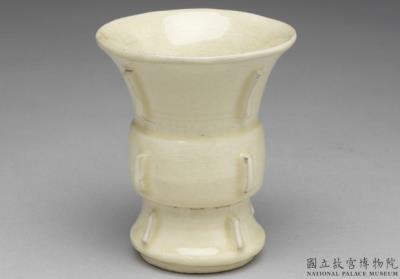 图片[2]-White Zun vase, Shiwan ware, Qing dynasty, 1644-1911-China Archive